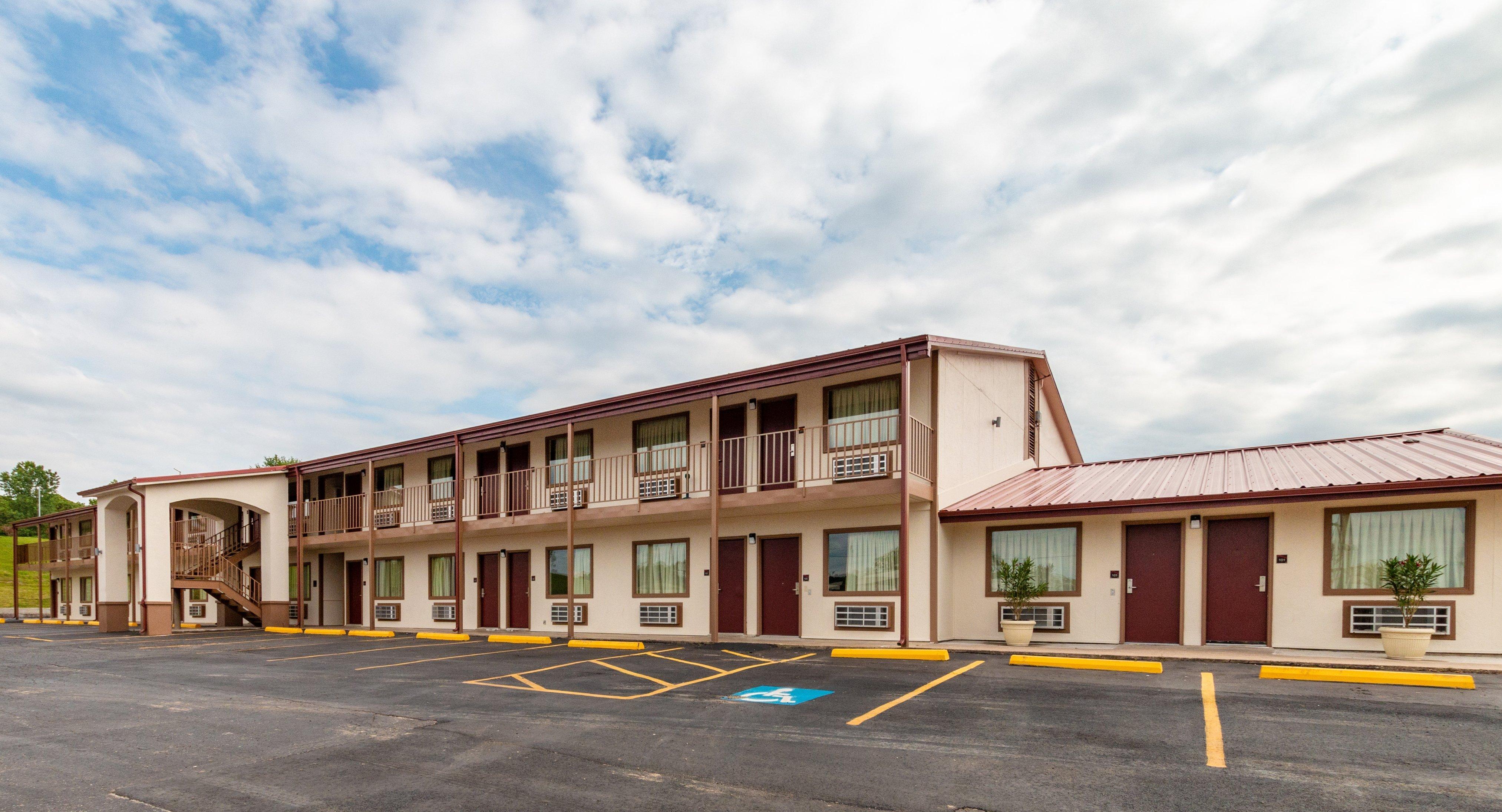 Red Roof Inn Buffalo, Tx Esterno foto